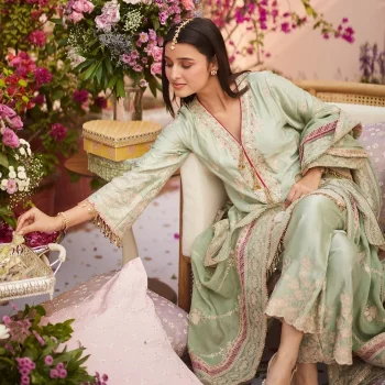 Saaj Cupro Satin Sage Green Kurta Set