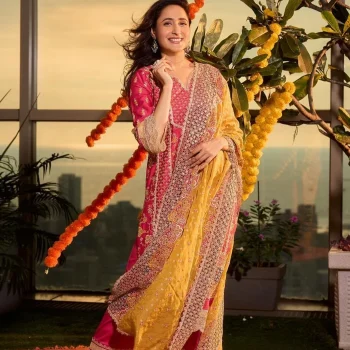 Anchali Pima Satin Fuschia Kurta Set