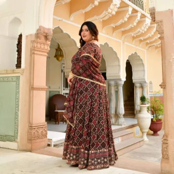 Katha- Shades of Wine Fusion Print Zari Embroidered Pre-Drape Saree Koffee- Shades of Brown Fusion Print Zari Embroidered Cape Set