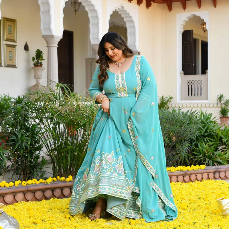 Powder-Blue-Anarkali-Lavina-SCL_7493-1.webp