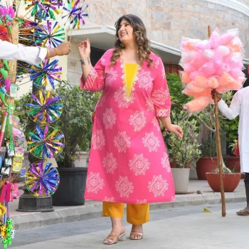 Ghoomo Phiro- Pink Bandhani Embroidered Pure Cotton Kurta