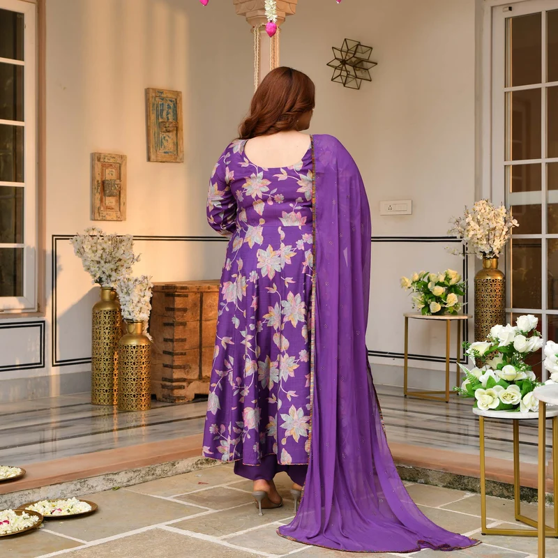 SCL_3366-2.webp